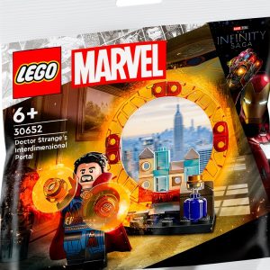 LEGO Doctor Strange Mini Figure Polybag with Red Spongy Cape-0